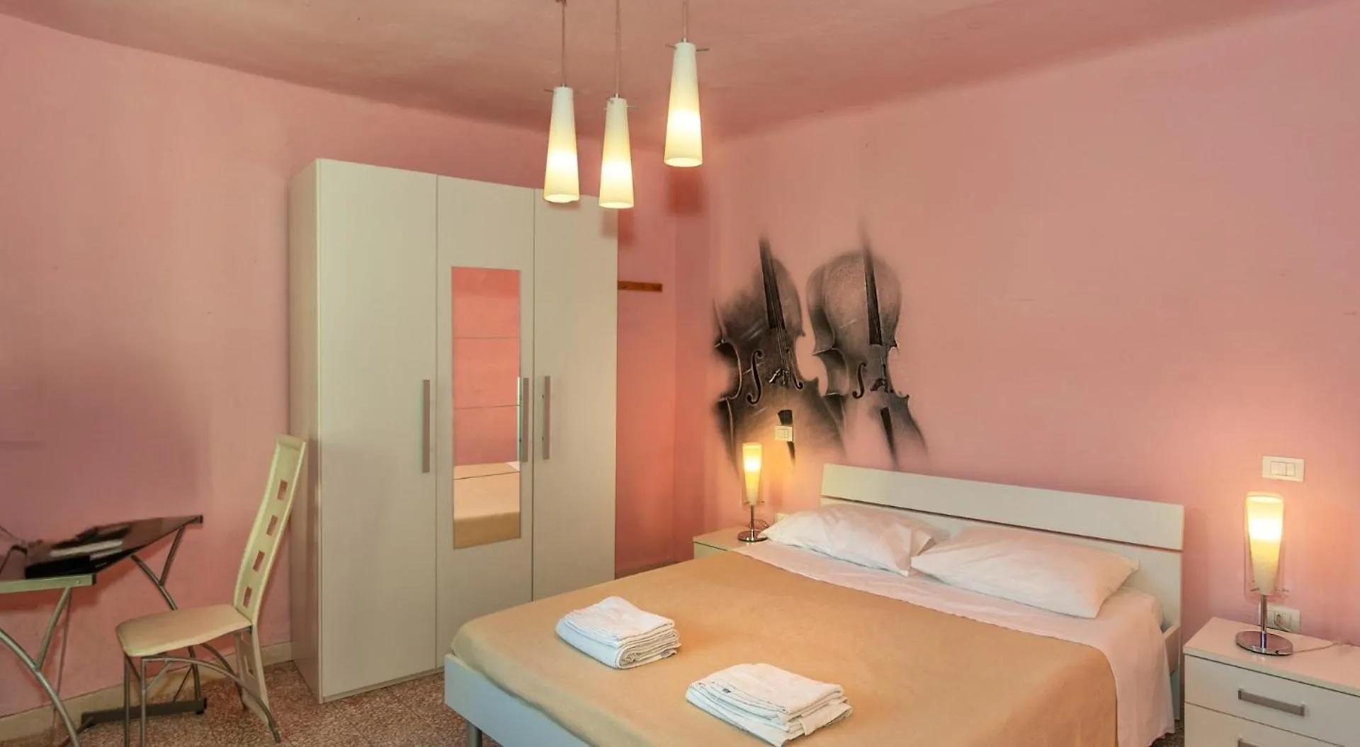 Maison Dei Miracoli Pisa Bed & Breakfast