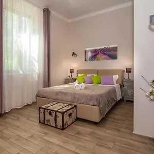 Maison d'hôtes A Due Passi Dalla Torre, Pise